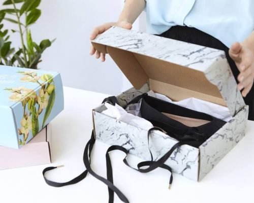 Design Ideas for Custom Clothing Boxes - Packpaa