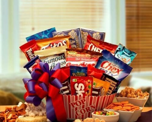 Snack Gift Basket - PackPaa
